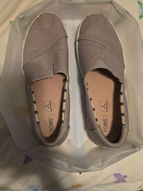 Toms Women's Slip-On Canvas Shoes in Taupe